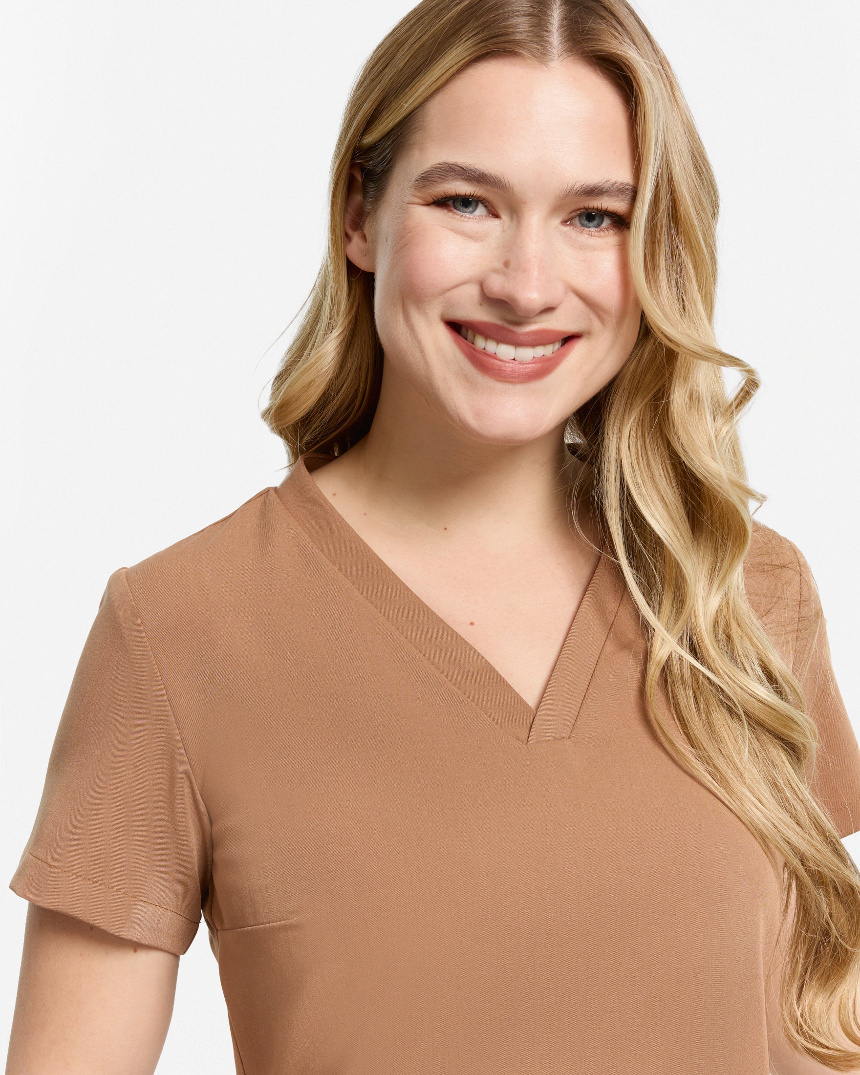 Everyday Basic Top – Carmel Creme