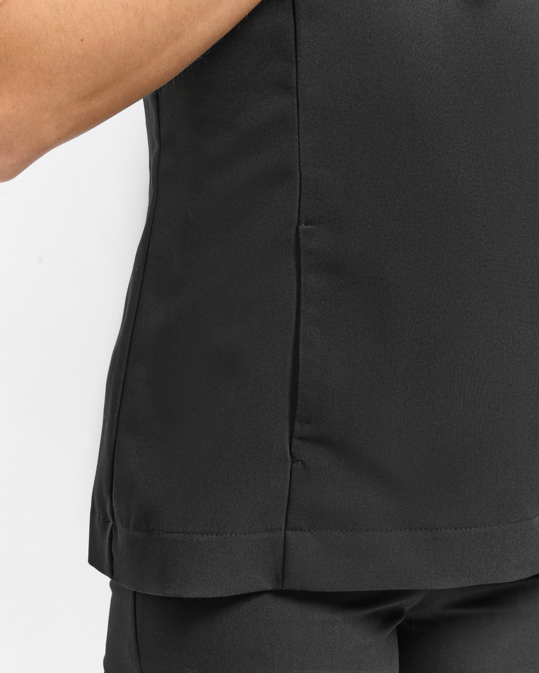 Carrie Scrub Top – Schwarz