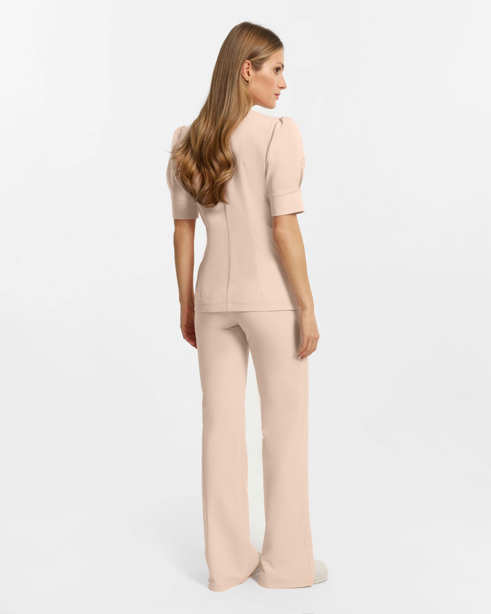 Charlotte Scrub Top – Nude