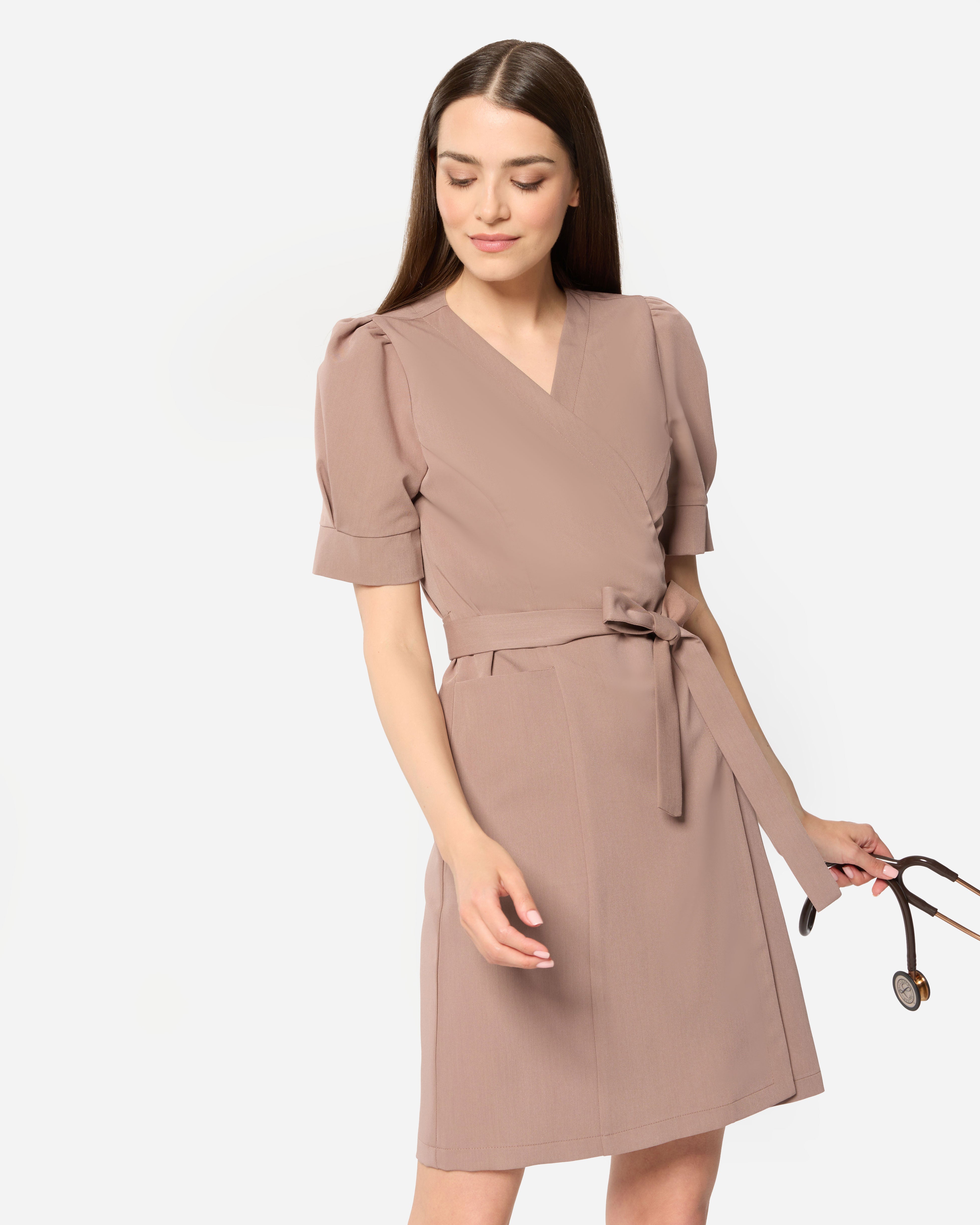 Medizinisches Kleid Diana – Ballerina Pink